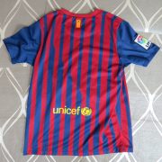 Barcelona 2011-12 LFP home shirt Nike soccer jersey size Boys L 152-158 (3)