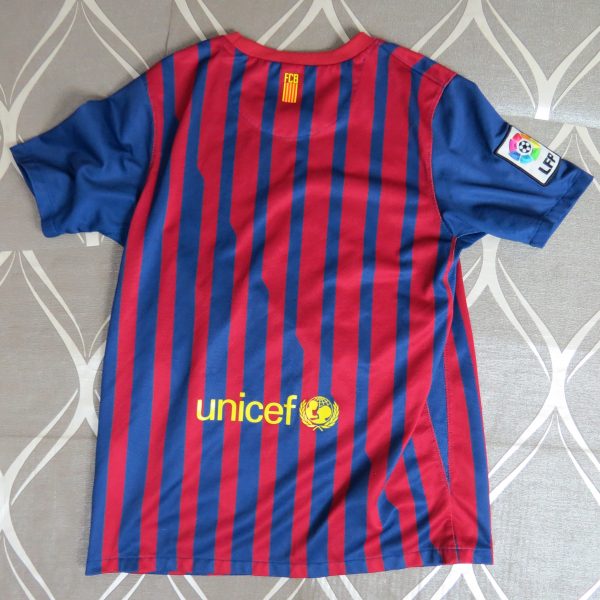 Barcelona 2011-12 LFP home shirt Nike soccer jersey size Boys L 152-158 (3)