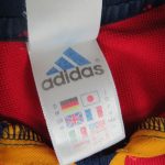 Spain 2000-02 home shirt adidas soccer jersey size M (Euro 2000) 8 signatures (3)