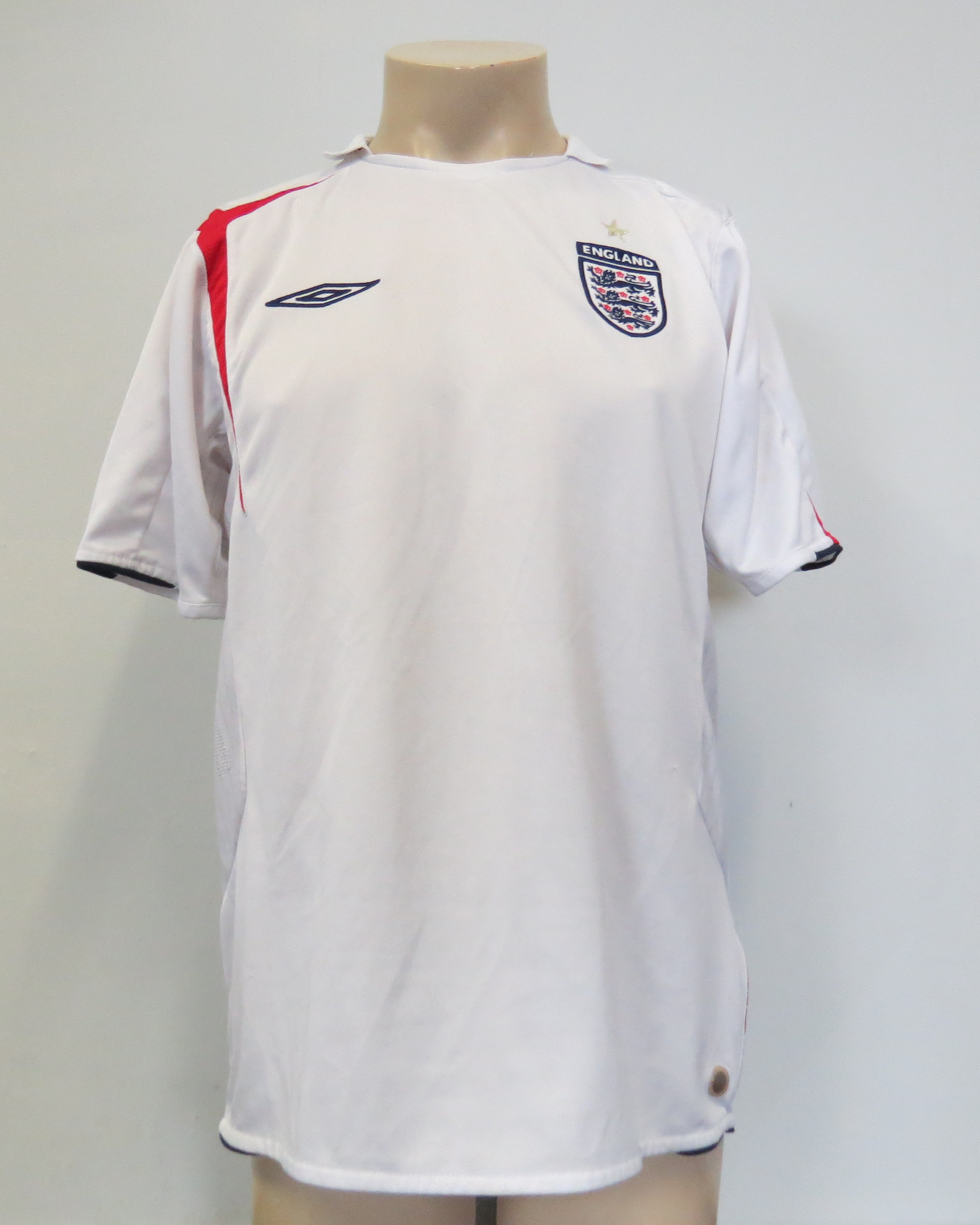 umbro tops
