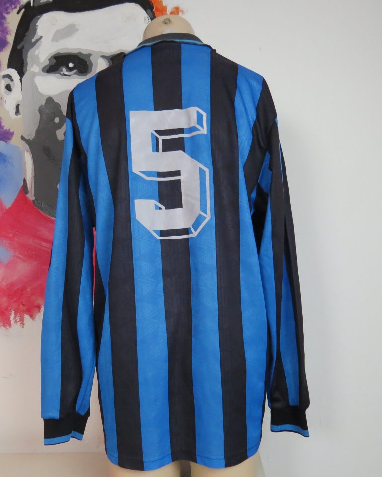Vintage Umbro 1990ies football shirt #5 Long sleeve size L (4)