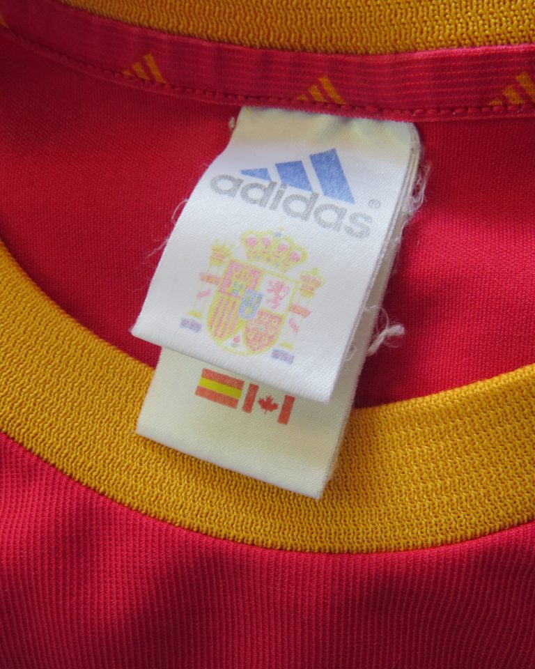 Vintage Spain World Cup 2002 2003 2004 home football shirt adidas Raul #7 size L (3)