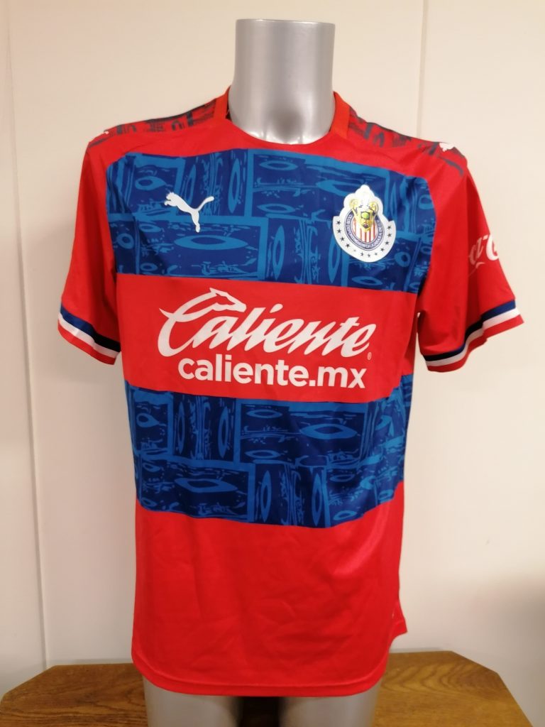Chivas de Guadalajara 2019 2020 away shirt Puma jersey A. Pulido 9 size L (1)