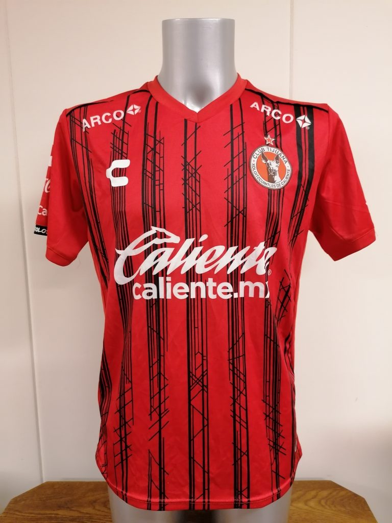 Club Tijuana 2019 2020 home shirt Charly jersey Nahuelpan 32 size L (2)