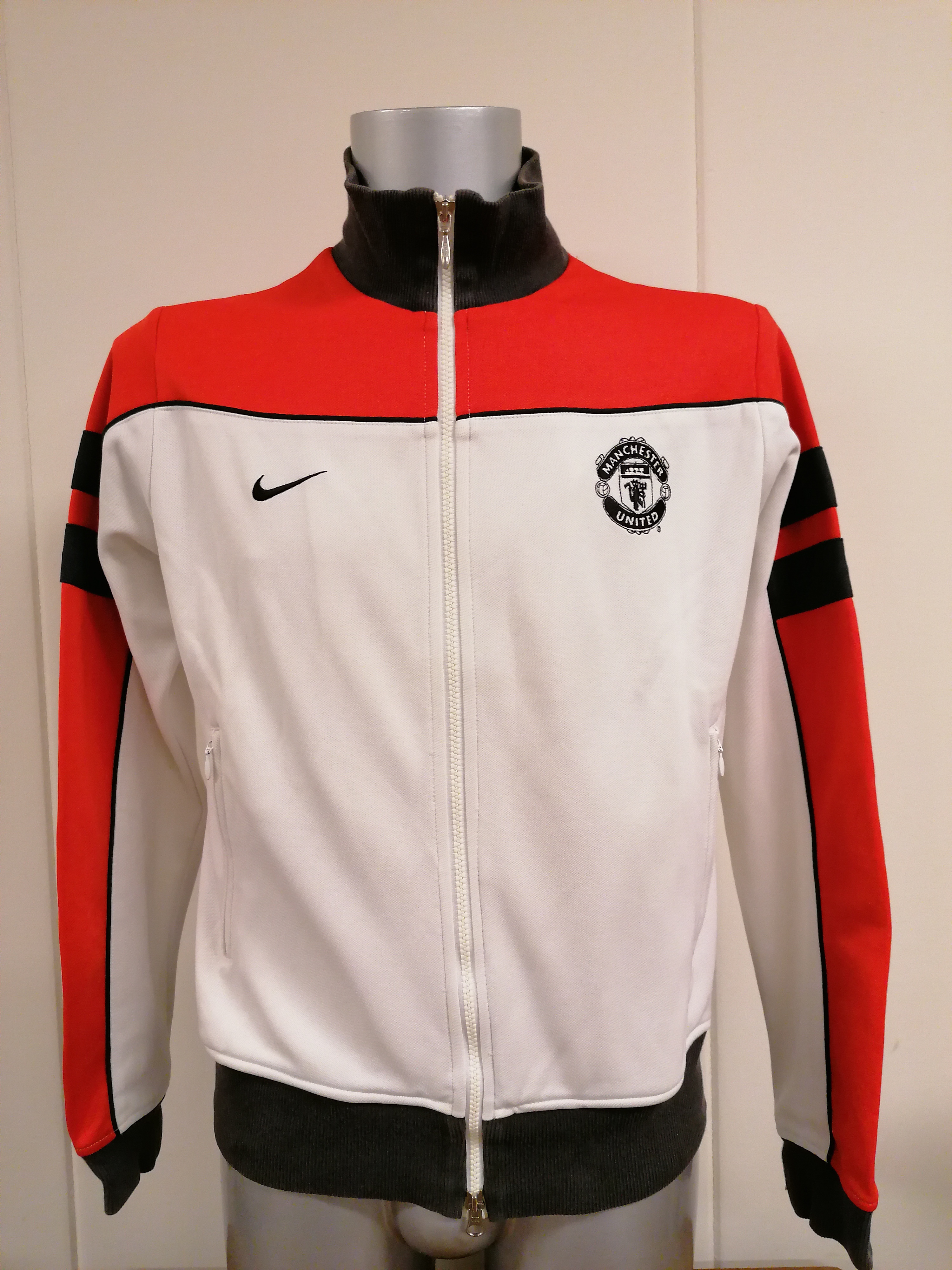 nike squad jacket