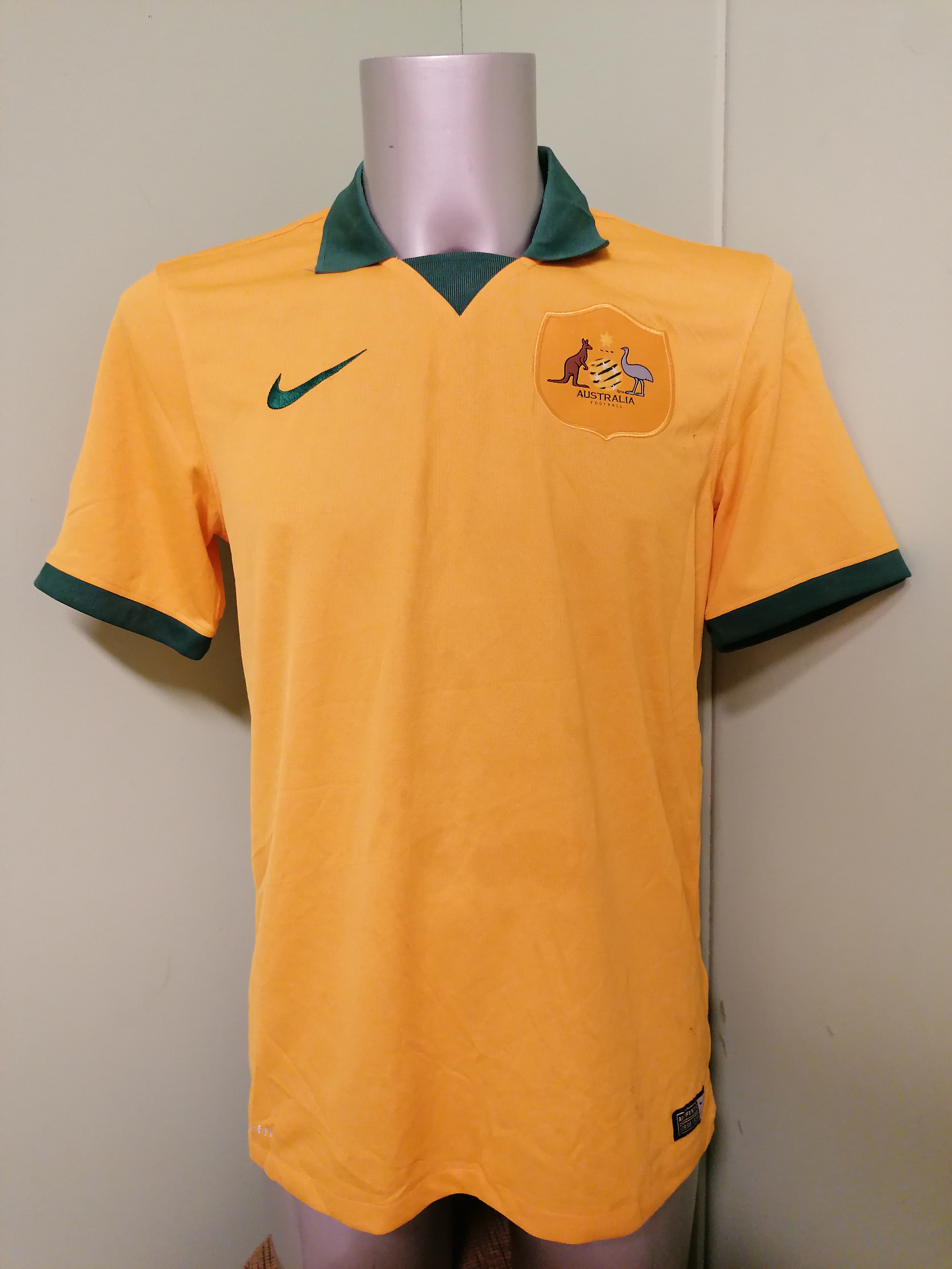 Vintage Australia World Cup 14 15 Home Shirt Nike Jersey Size S Football Shirts 4 All