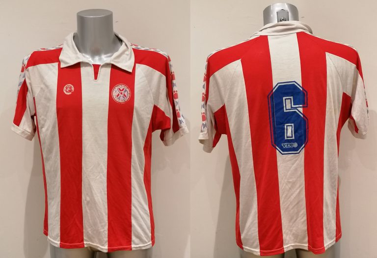 Vintage Paraguay ca. 1990 home shirt Veco football top #6 size L