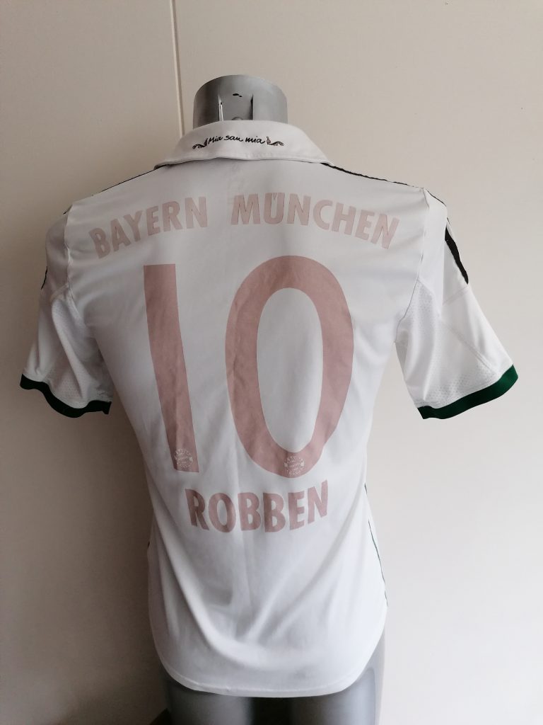 Bayern Munchen 2013 2014 away shirt adidas Robben 10 size S (2)