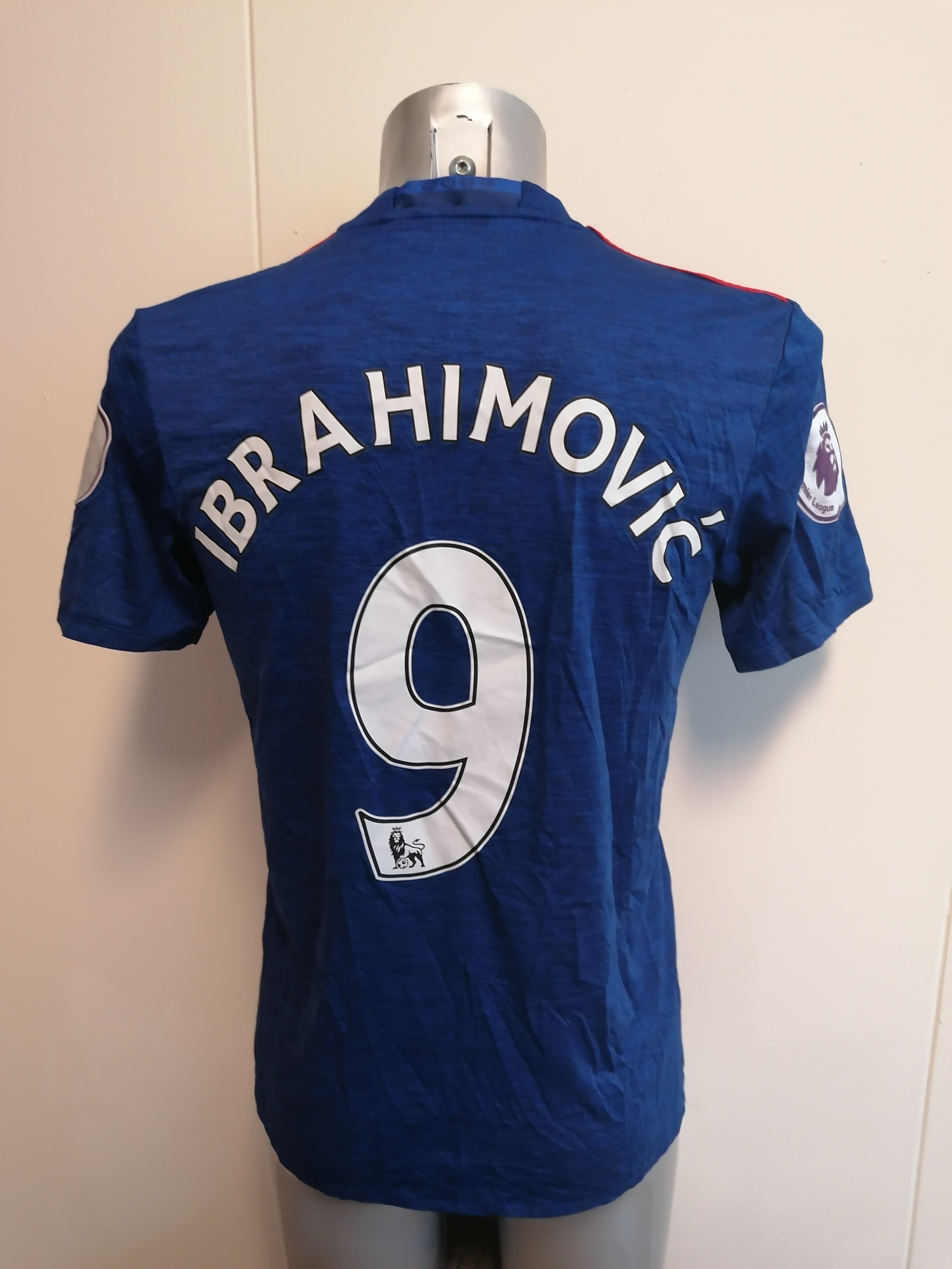Manchester United 2016/17 - Away - Ibrahimovic #9 – golaçokits