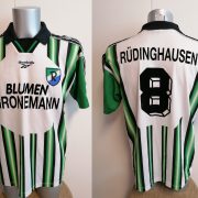 Vintage 1990ies Germany Amateur team shirt #8 size L football Reebok