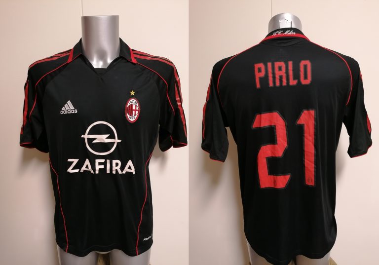 Player issue AC Milan 2005-06 third shirt Formotion Pirlo 21 size M