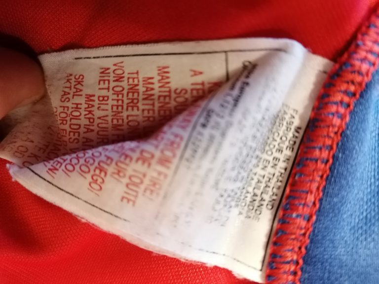 Vintage Barcelona red Nike sleeveless training shirt vest size L (3)