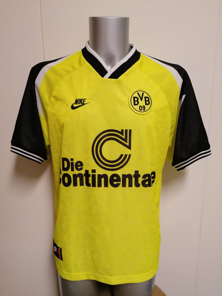 Vintage Borussia Dortmund 1995 1996 home shirt Nike Ricken 18 size L (2)