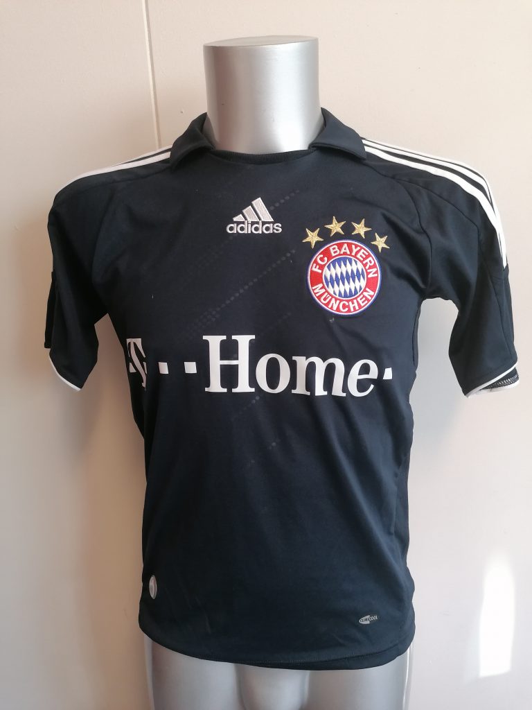 Bayern Munchen 2008 2009 away shirt adidas Toni 9 size Boys L 164 14Y (1)