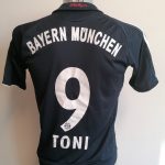 Bayern Munchen 2008 2009 away shirt adidas Toni 9 size Boys L 164 14Y (2)