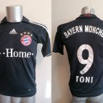 Bayern Munchen 2008 2009 away shirt adidas Toni 9 size Boys L 164 14Y (5)