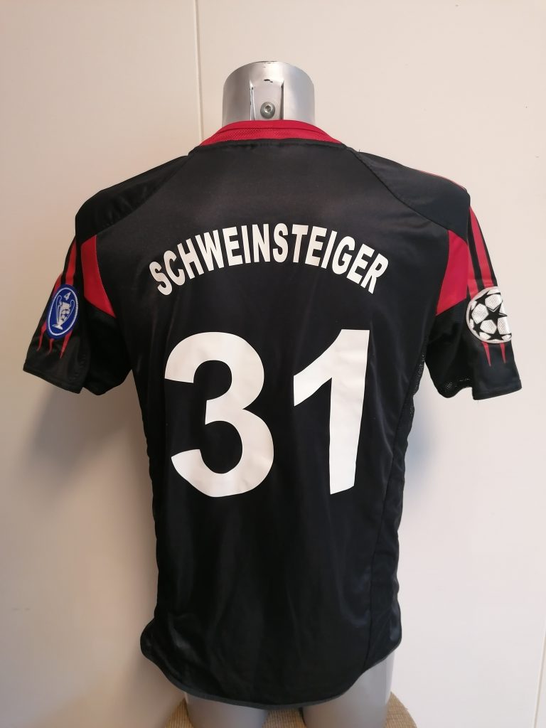 Bayern Munchen 2005 Cup shirt size Boys XL 176 16A adidas Schweinsteiger 31 (1)