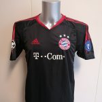 Bayern Munchen 2005 Cup shirt size Boys XL 176 16A adidas Schweinsteiger 31 (2)