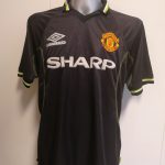 Manchester United 1998-99 third shirt Umbro football top L #6 (Stam) (2)