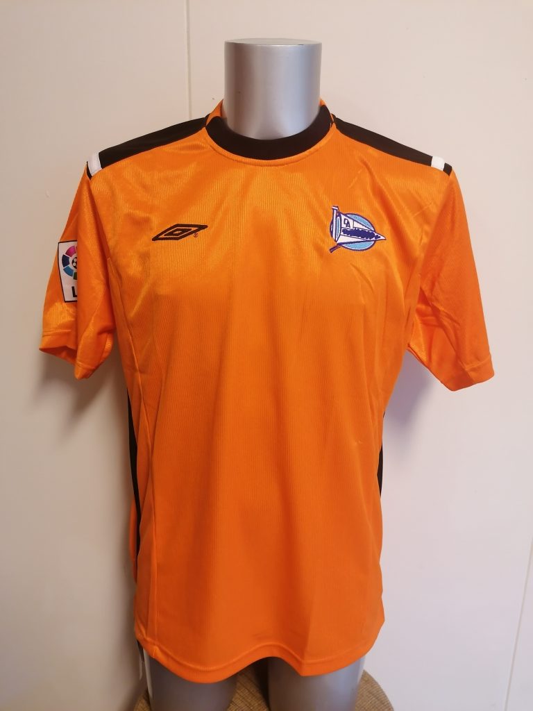 Vintage Deportivo Alaves 2005-06 away third shirt Umbro L new with tags (1)