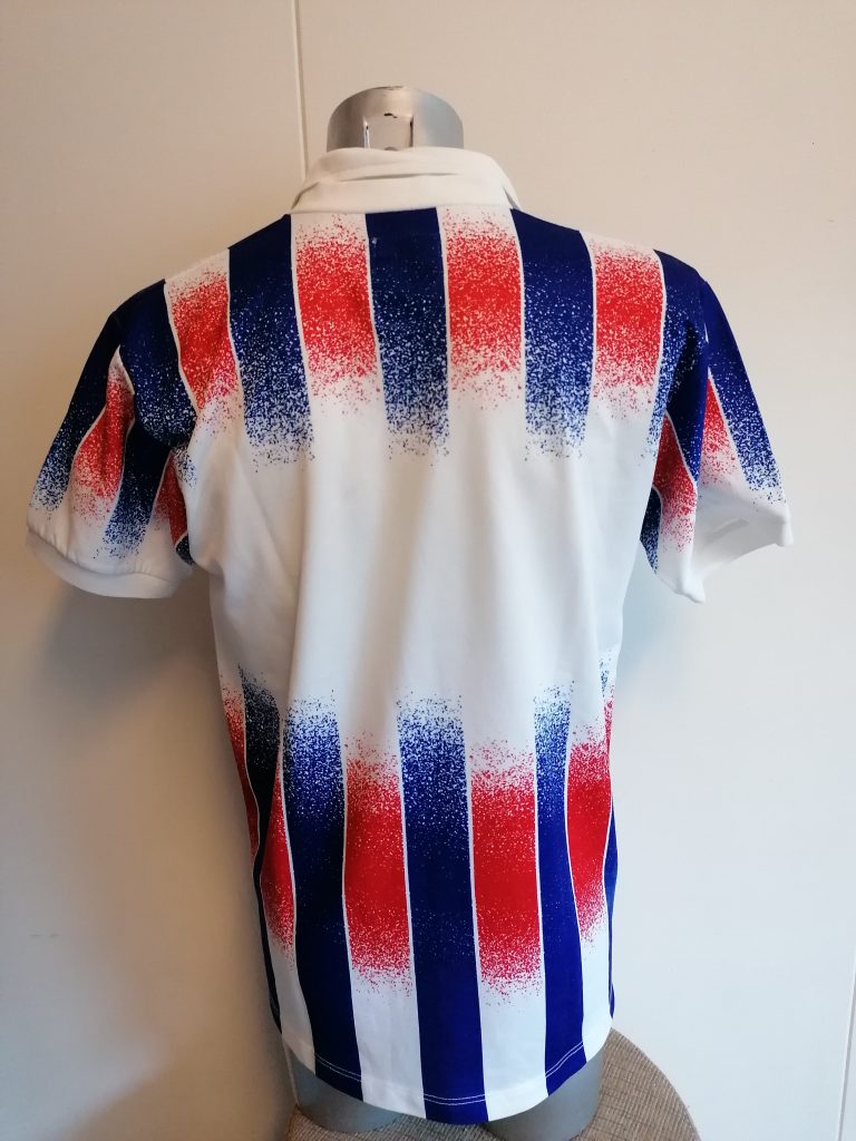 Vintage Diadora 1990ies soccer shirt white red blue size M (3)