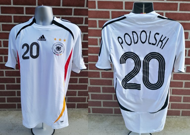 Germany 2005 World Cup 2006 2007 home adidas Podolski 20 size M