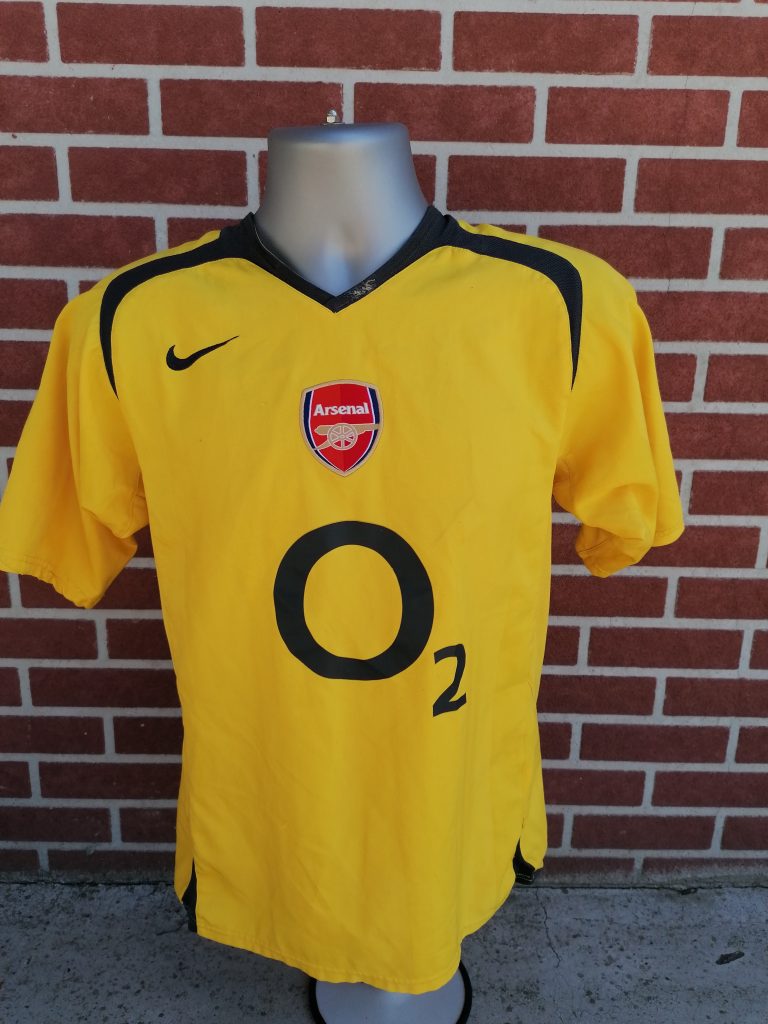 Vintage Arsenal 2005 2006 away shirt Nike football top size S (1)