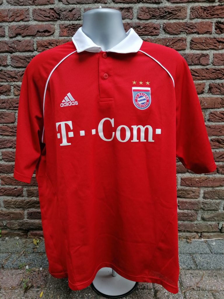 Vintage Bayern Munchen 2005 2006 home shirt adidas size XL (1)