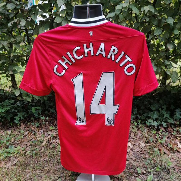Manchester United 2011-12 home shirt Chicharito 14 size S (3)