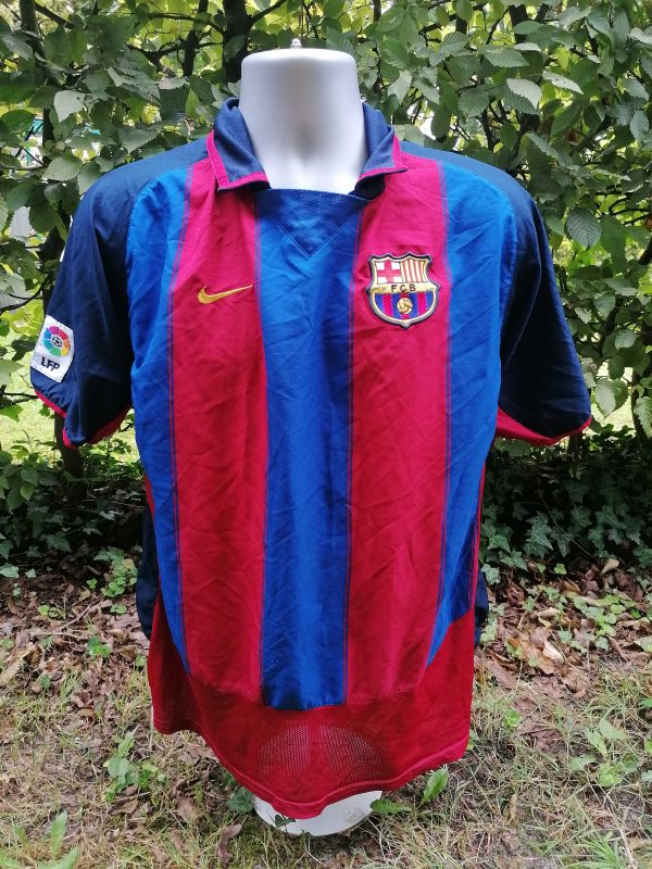 Vintage Barcelona 2003 2004 home shirt Nike football top size M (1)