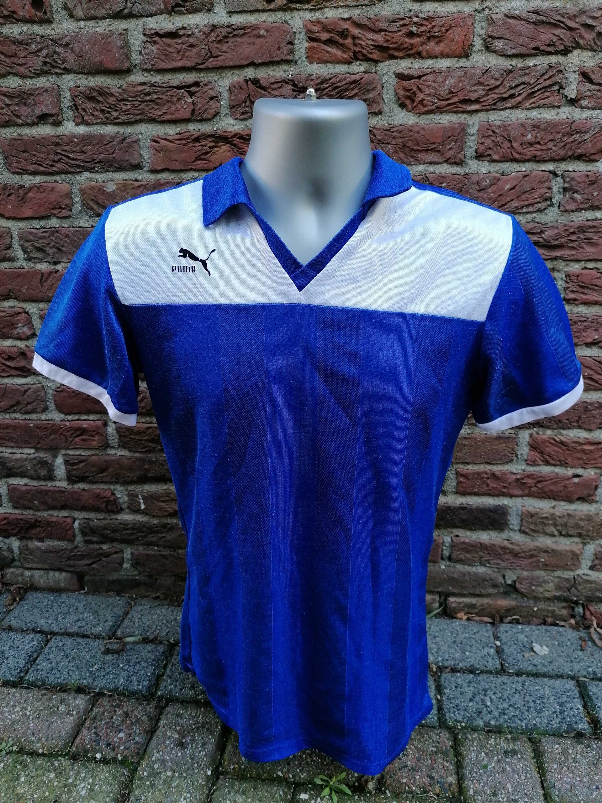 Vintage Puma 1980ies blue shirt football top size M west Germany