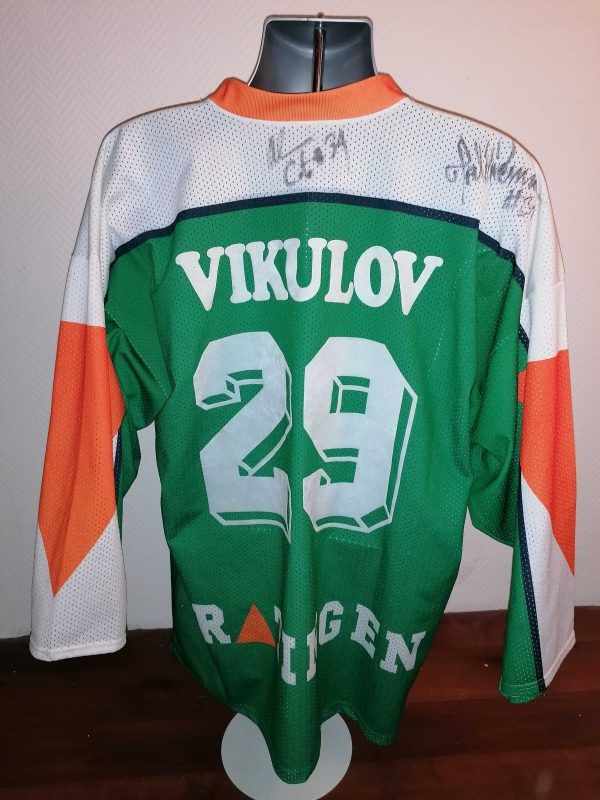 EC Ratinger Lowen icehockey jersey Vikulov 29 signed 1991-94 match worn (1)
