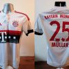 Vintage Bayern Munchen 2015-16 away shirt adidas Muller 25 size S (1)