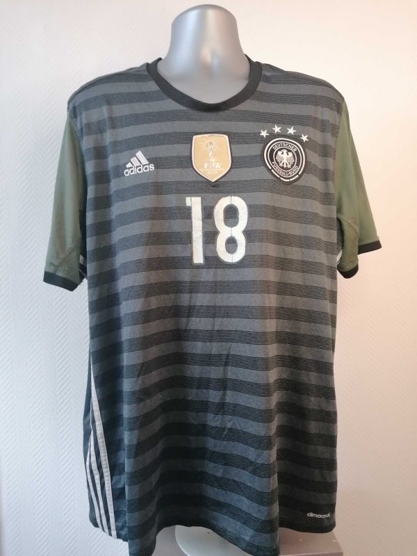 Germany 201516 reversible away shirt Kroos 18 size XXL adidas (2)