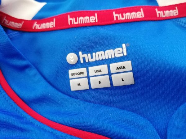 Rangers 2018-19 Home shirt Hummel jersey size EU M USA S Asia L (3)